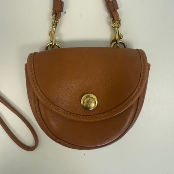 coach /bag/coach tan mini belt bag brown color #252 - Picture 2 of 8